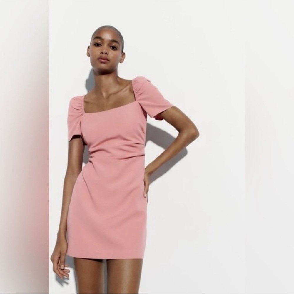 Zara Pink Mini Dress Short Sleeve with Square Neckline Size Large EUC